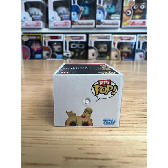 HYPER RARE CHASE BITTY Springtrap Five Nights Freddy's Funko Pop 110 5NAF Horror - Picture 5 of 6